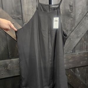 New with tags, elegant, soft silk banana republic